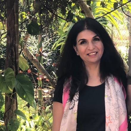Veena Paradkar
