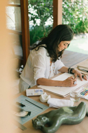 Women seeking clarity, calm, and connection alongside ambition